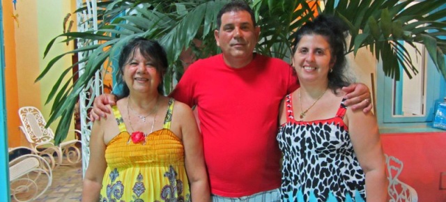 Hosts in Havana, Cuba