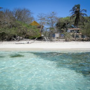 Islas del Rosario: 24 hours on an island without time